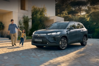 Sestavte si Corollu Cross